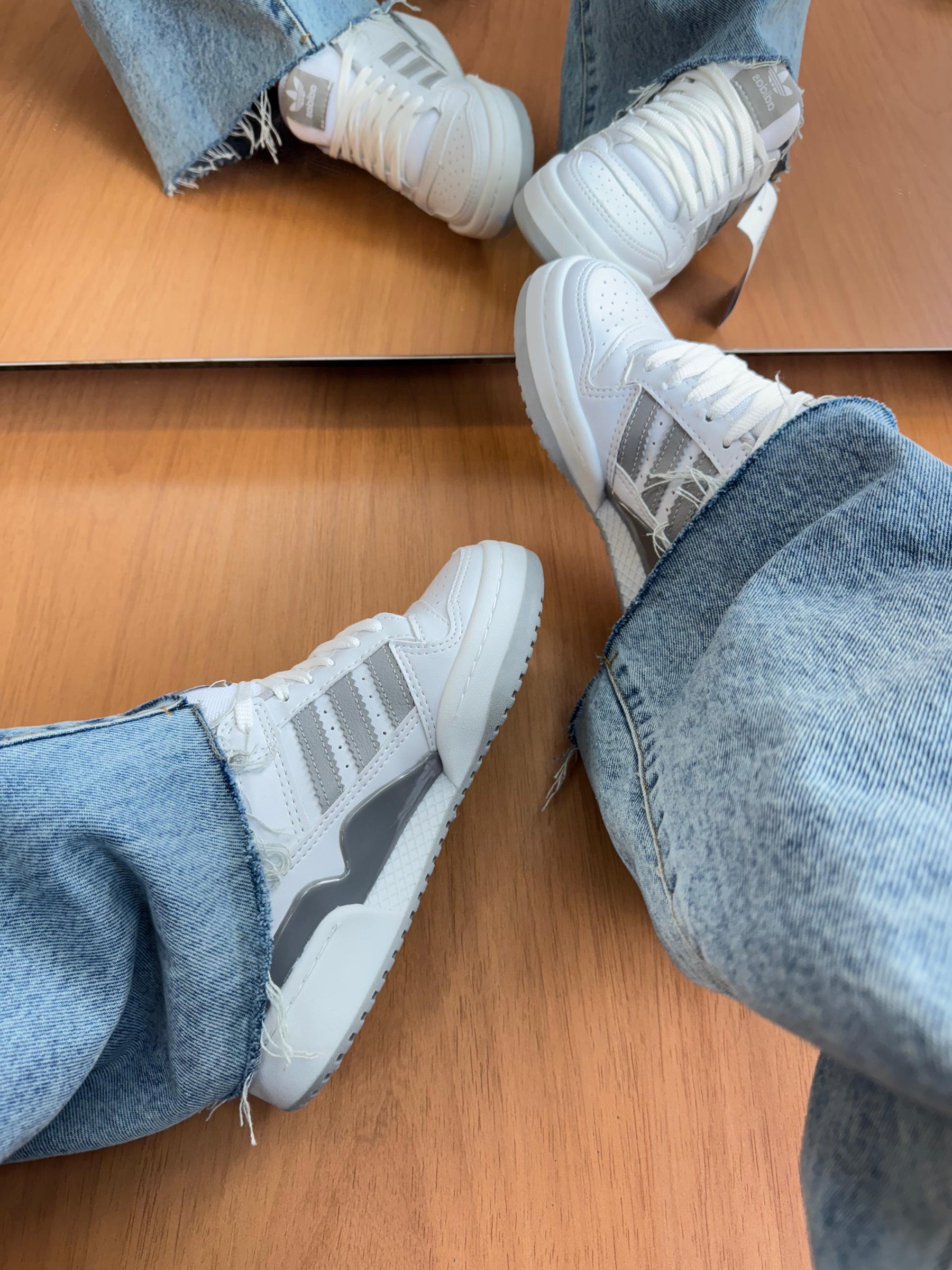 Adidas Fórum "Cinza"