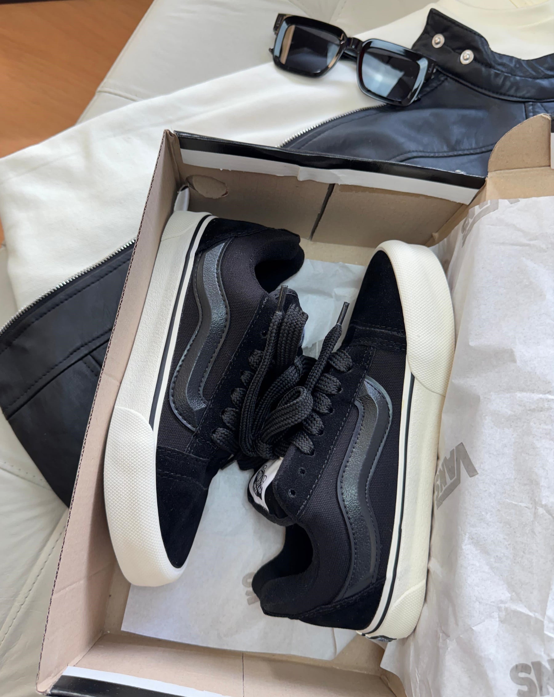 Vans Knu Skool "True Black"