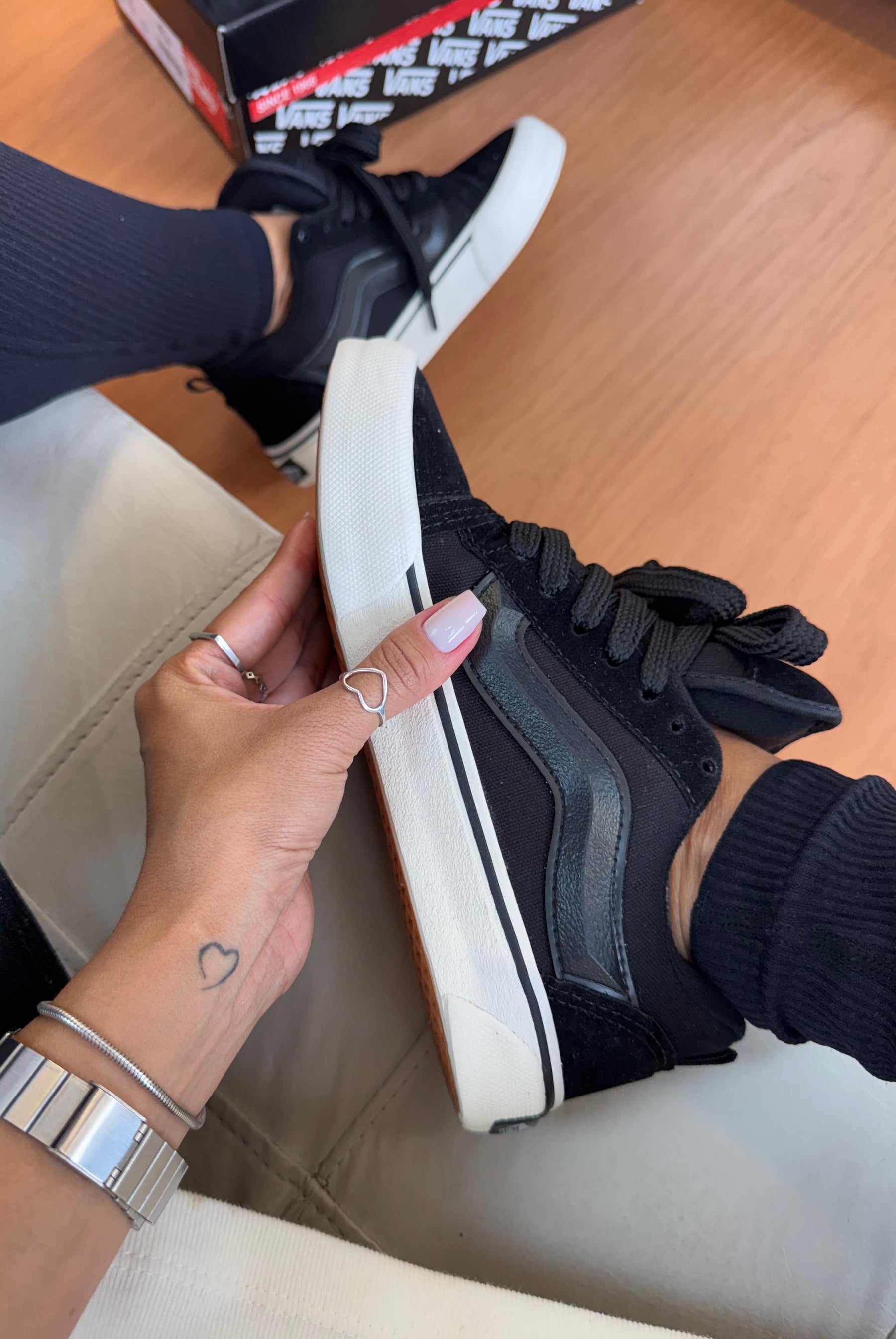Vans Knu Skool "True Black"