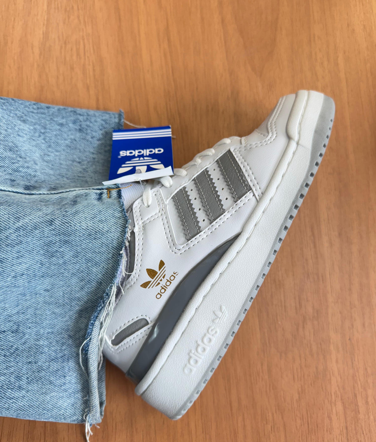Adidas Fórum "Cinza"