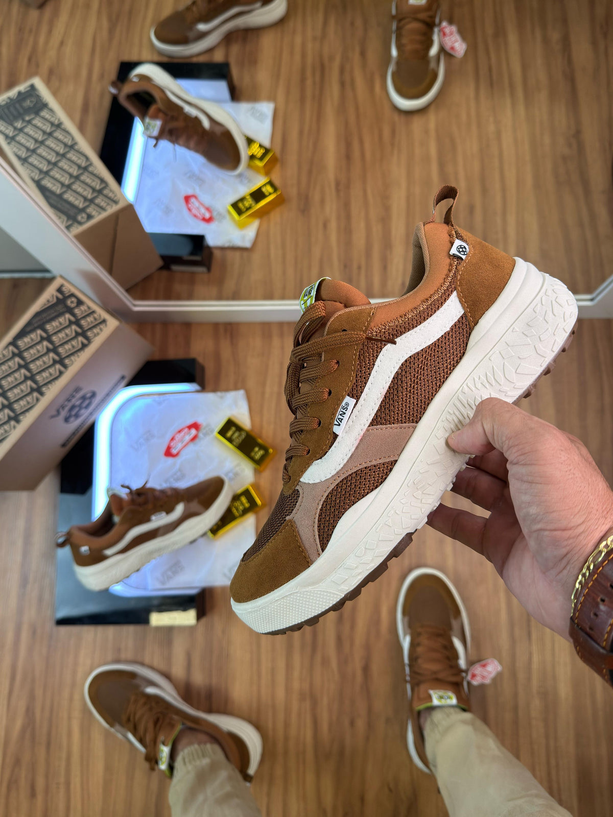Vans Ultrarange Neo VR3 "Brown"